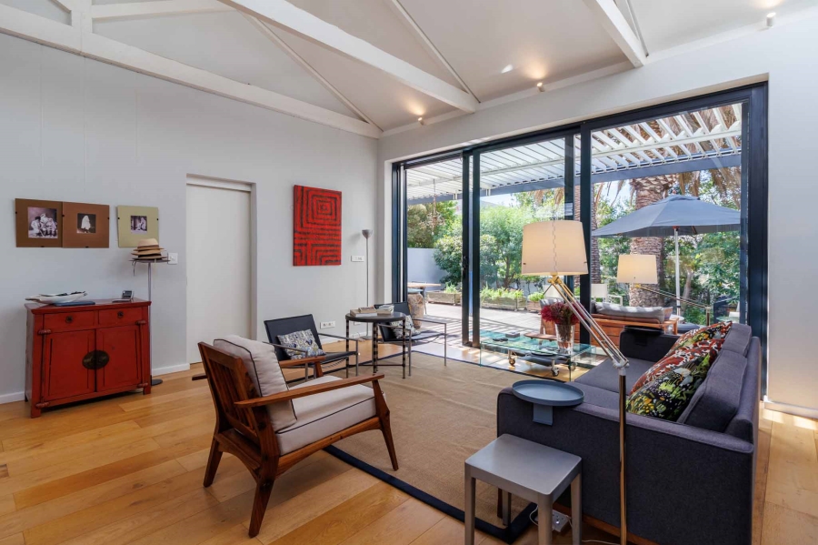 To Let 1 Bedroom Property for Rent in Tamboerskloof Western Cape